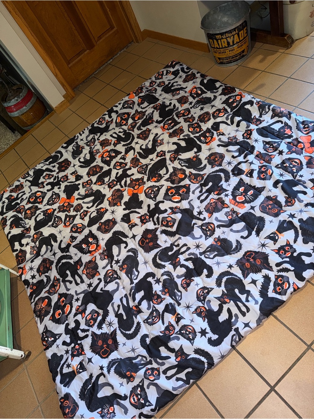 Vintage Society6 Brand Halloween Black Cat Twin Comforter